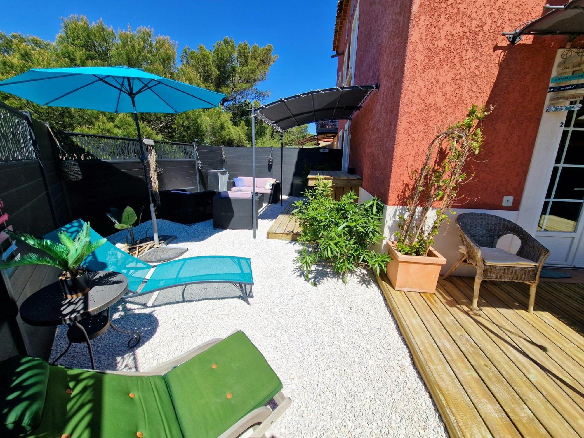 L'Instant Mer - Bord De Mer - Studio Avec Grand Jardin A La Capte Hyères Esterno foto
